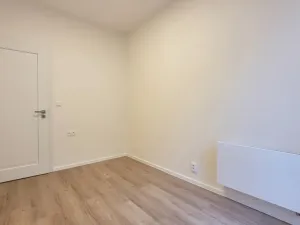 Pronájem bytu 3+kk, Praha - Podolí, Jeremenkova, 53 m2