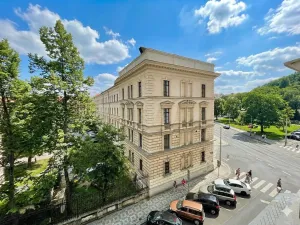 Prodej bytu 3+1, Praha - Malá Strana, Petřínská, 102 m2