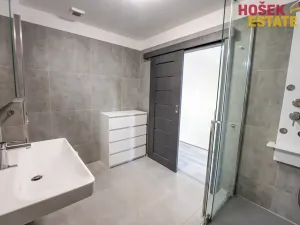 Prodej rodinného domu, Holubice, 93 m2