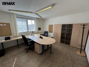 Pronájem kanceláře, Hradec Králové - Slezské Předměstí, Vážní, 62 m2