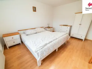 Prodej vícegeneračního domu, Vrcovice, 296 m2