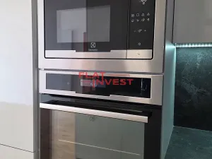 Pronájem bytu 2+kk, Praha - Břevnov, Ve Střešovičkách, 57 m2