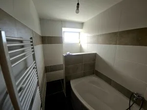 Prodej bytu 3+1, Kladno, Kordačova, 77 m2