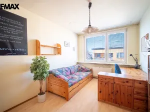 Prodej bytu 4+1, Praha - Vinoř, Uherská, 96 m2