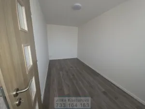 Pronájem bytu 2+1, Krnov - Pod Bezručovým vrchem, Budovatelů, 45 m2