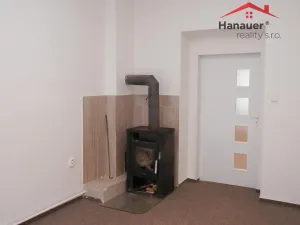 Pronájem bytu 2+1, Ústí nad Labem - Střekov, Zeyerova, 45 m2