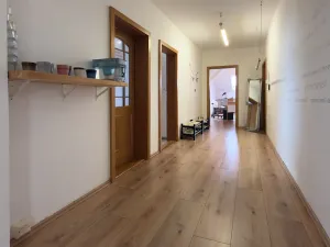 Prodej kanceláře, Praha - Nové Město, náměstí I. P. Pavlova, 150 m2