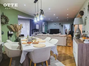 Pronájem rodinného domu, Plzeň, Rozkvetlá, 140 m2