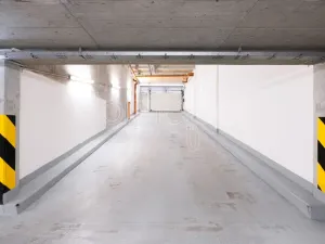 Prodej garáže, Praha - Smíchov, Tomkova, 19 m2