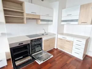 Pronájem bytu 2+kk, Praha - Žižkov, Olšanská, 55 m2