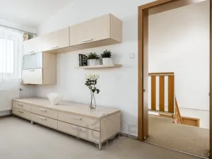 Prodej bytu 3+1, Praha - Prosek, Litoměřická, 75 m2