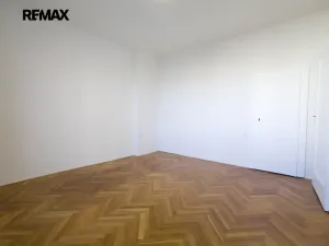 Pronájem bytu 1+1, Praha - Podolí, Výchozí, 37 m2