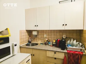 Pronájem kanceláře, Plzeň, Zborovská, 75 m2