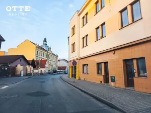 Pronájem kanceláře, Plzeň, Zborovská, 75 m2