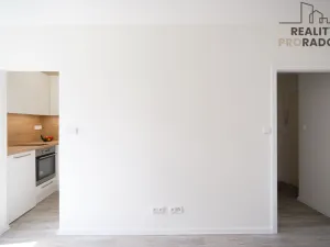 Pronájem bytu 1+kk, Olomouc, Valdenská, 25 m2