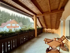 Pronájem bytu 3+1, Valy, Na Stráni, 120 m2