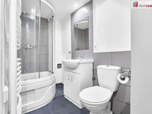 Prodej rodinného domu, Ostrov, Žižkova, 100 m2