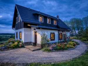 Prodej rodinného domu, Horní Brusnice, 230 m2