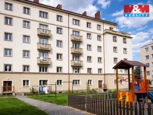 Pronájem bytu 1+1, Pardubice, Sukova třída, 40 m2