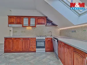 Pronájem bytu 2+kk, Čáslav - Čáslav-Staré Město, nám. Jana Žižky z Trocnova, 65 m2