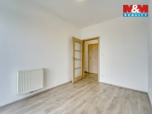 Pronájem bytu 3+kk, Plzeň - Doubravka, V Zahrádkách, 57 m2