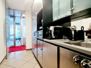 Pronájem kanceláře, Praha, Jiráskovo náměstí, 50 m2