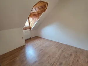 Pronájem bytu 3+kk, Mladá Boleslav - Čejetičky, Vinecká, 80 m2