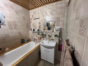 Pronájem bytu 3+kk, Praha - Horní Měcholupy, 72 m2