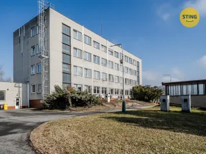 Pronájem kanceláře, Paskov, Rudé armády, 1500 m2