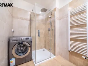 Pronájem bytu 6+kk a větší, Karlovy Vary, Na Vyhlídce, 145 m2