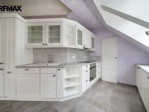 Pronájem bytu 6+kk a větší, Karlovy Vary, Na Vyhlídce, 145 m2