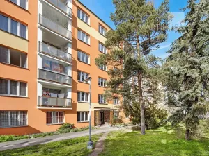 Pronájem bytu 2+1, Praha - Hostivař, Horolezecká, 52 m2