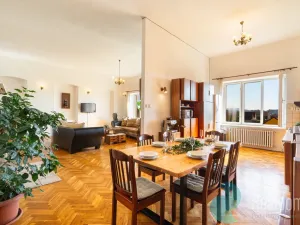 Prodej rodinného domu, Kaplice - Rozpoutí, 330 m2