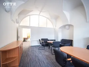 Pronájem kanceláře, Plzeň, náměstí Republiky, 247 m2