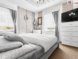 Prodej rodinného domu, Ostrov, Krušnohorská, 340 m2