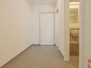 Pronájem bytu 2+kk, Praha - Michle, Hadovitá, 53 m2