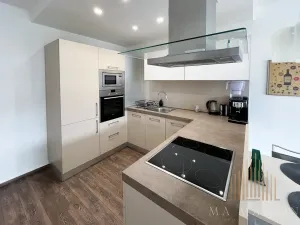 Pronájem bytu 2+kk, Praha - Střížkov, Makedonská, 49 m2