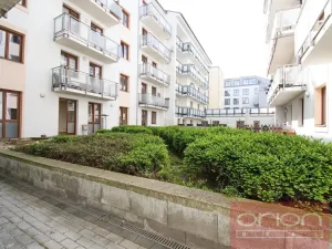 Pronájem kanceláře, Praha - Žižkov, Husitská, 48 m2