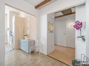 Prodej bytu 3+1, Pardubice - Zelené Předměstí, Sladkovského, 85 m2