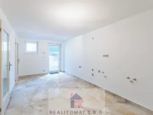 Prodej kanceláře, Praha - Komořany, Pod lesem, 440 m2