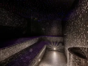 Prodej atypického bytu, Praha - Modřany, Československého exilu, 277 m2