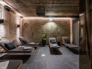 Prodej bytu 1+kk, Praha - Modřany, Československého exilu, 93 m2