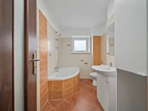 Prodej bytu 2+1, Pardubice - Zelené Předměstí, Wolkerova, 50 m2