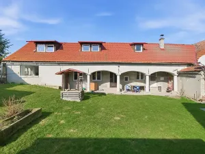 Prodej rodinného domu, Hvozd, 216 m2