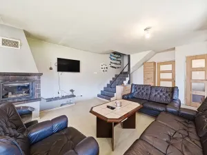 Prodej vícegeneračního domu, Hvozd, 216 m2