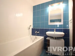 Pronájem bytu 2+kk, Praha - Háje, Jurkovičova, 53 m2