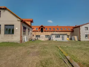 Prodej rodinného domu, Drhovy, 340 m2