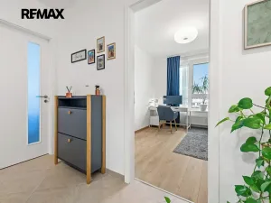Pronájem bytu 3+kk, Praha - Hloubětín, U Elektry, 80 m2