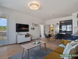 Pronájem bytu 2+kk, Praha - Hloubětín, Laponská, 49 m2