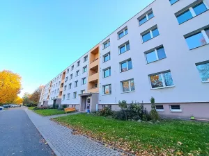 Pronájem bytu 1+1, Zlín, Zborovská, 38 m2